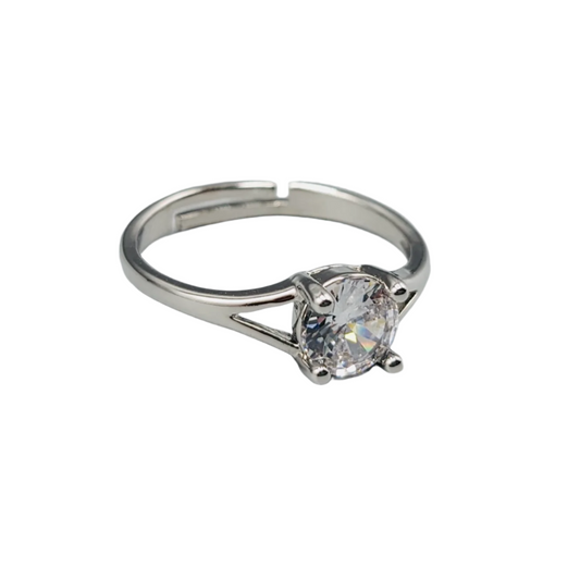 Unique Cubic Zirconia Solitaire